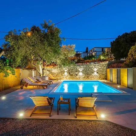 Villa Rustic Star *